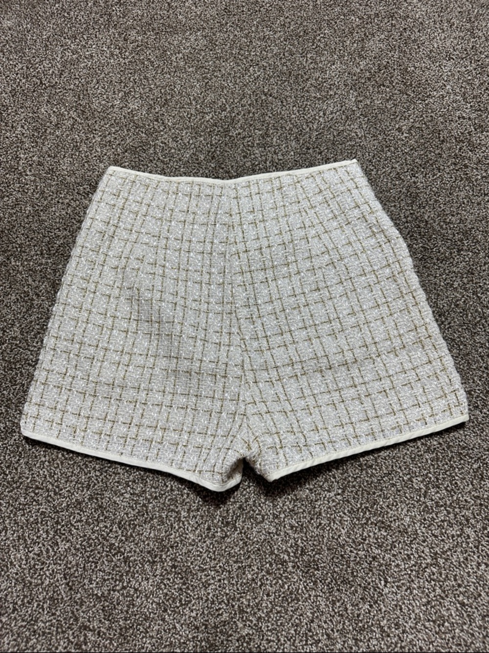 SHEIN Cream Tweed High Waist Shorts & Cropped Vest Set - Picture 6 of 11